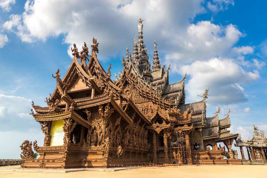 Pattaya Sanctuary of truth museum